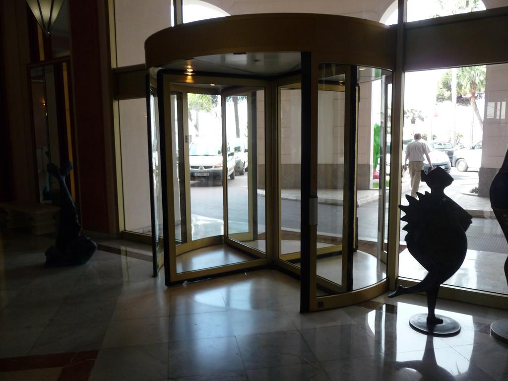 Cannes, Croisette, Palais Miramar Exterior photo
